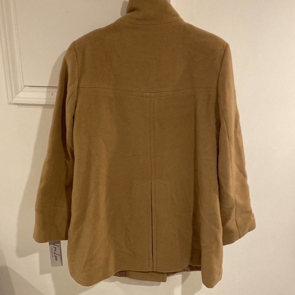 NWT Larry Levine Double-Breasted Babydoll Swing Coat Carmel small - Picture 9 of 15